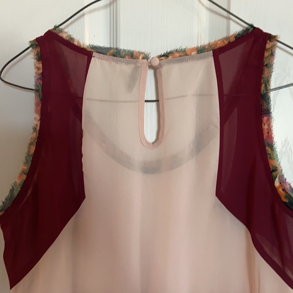 Gimmicks by BKE Tank Top - Picture 6 of 7